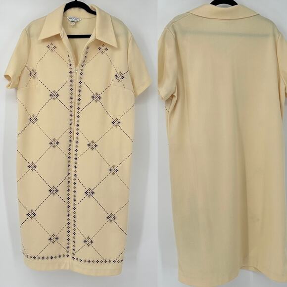 NPC fashions Dresses & Skirts - SALE!!! Vintage NPC fashions Zip-up Embroidered Polyester Dress